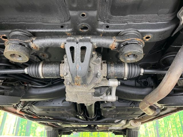 ����肪���ꂢ�Ȃ����ɁA�h�K���H�̎{�H���I�X�X���B�~��n��͂������A���ݕ��ɂ��Z���̕���A��Ń}�����E�E�B���^�[�X�|�[�c���������ɂ��D�]���������Ă���܂��B