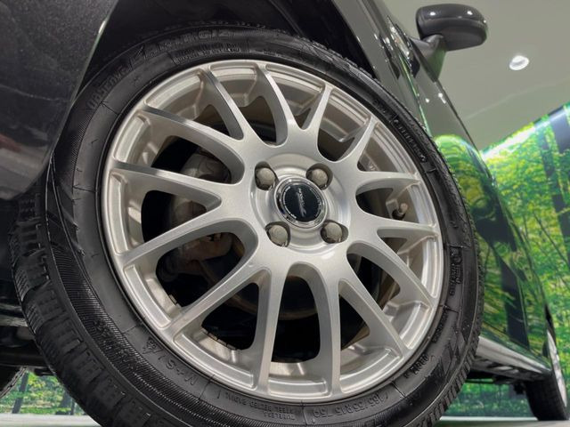 �y15�C���`�A���~�z�C�[���z�O�ςɃ}�b�`�����A���~�z�C�[���𑕒����Ă���܂��B�e��A���~�z�C�[����A�X�^�b�h���X�^�C�����戵�����Ă���܂��B���񂲑��k����������