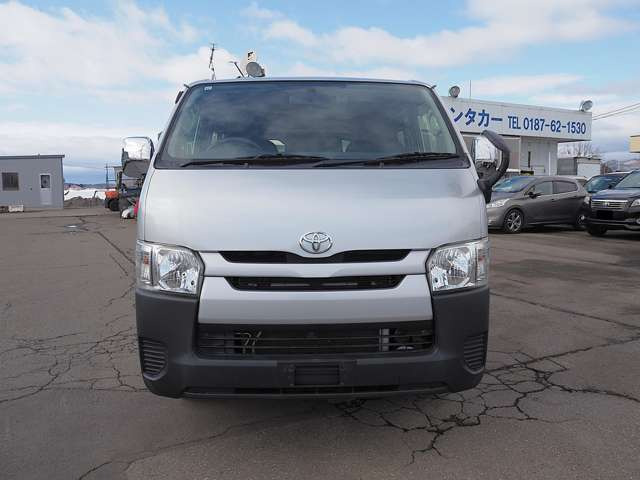 ハイエースバン3.0 DX ロング ディーゼル 4WD