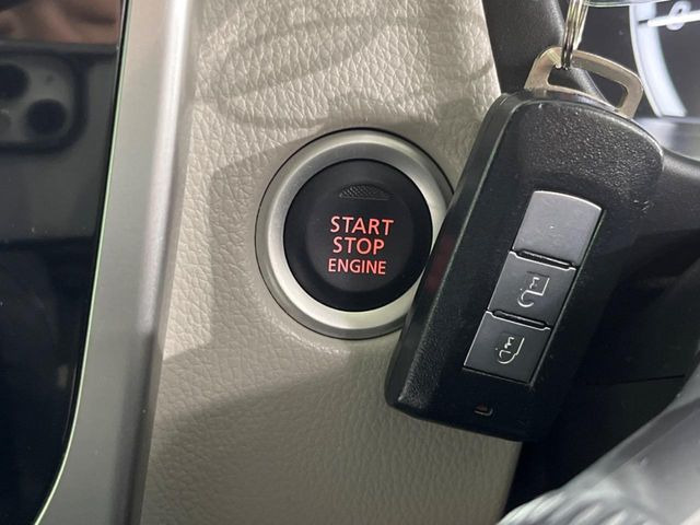 �y�C���e���W�F���g�L�[�z�J�o����|�P�b�g�ɓ��ꂽ�܂܂ł��h�A�̎{���E�������\�ȃX�}�[�g�L�[�𑕔��B�G���W���̃I���E�I�t�����J�M�����o���K�v����������Ƃ��Ă��֗��ł���