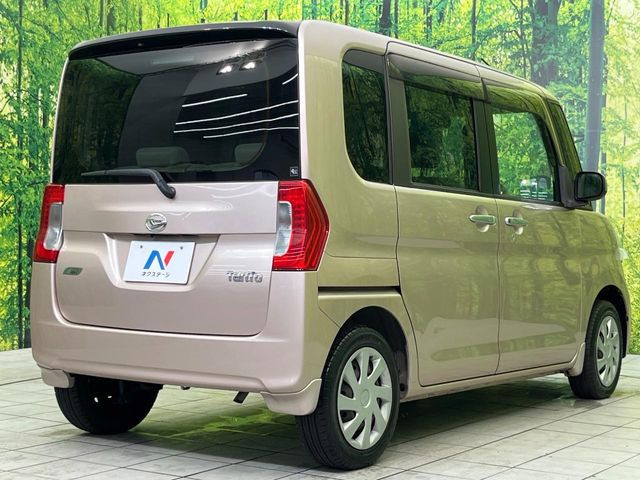 ☆全国のネクステージからお取り寄せが可能※!遠方の店舗に展示してあるクルマが気になる場合も、最寄りの店舗でご覧いただくことが可能です!是非私たちに要望をお聞かせください!※別途費用