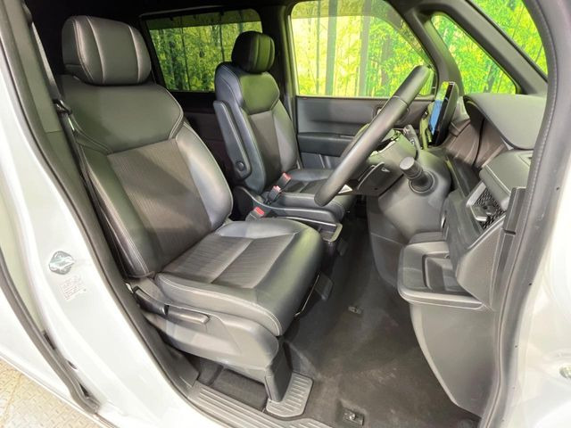 �y�n�[�t���U�[�V�[�g�z�������ƍ���S�n�𗼗������l�C�̃V�[�g���w�ʁE���ʂ̃t�@�u���b�N�f�ނ́A�ʋC���̗ǂ��⊊��ɂ����ɗD��Ă��܂��B�C���╞���ɍ��E���ꂸ���K�ɂ���肢�������܂��B