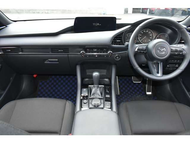 MAZDA3ファストバック2.0 20S ツーリング