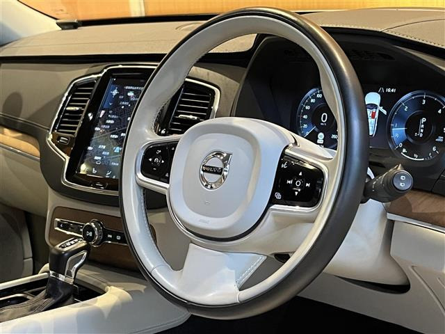 XC90D5 AWD インスクリプション ディーゼル 4WD
