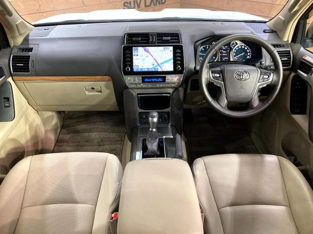 グループ総在庫数約30,000台!!全国の系列店からメーカー・車種問わずご紹介出来るので、あなたにピッタリのお車が見つかるはずです♪まずはお問い合わせ下さい☆