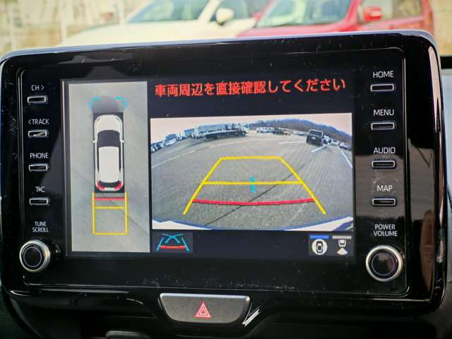 パノラミックビューモニター!クルマを真上から見下ろしているかのように周囲の状況を直感的に把握し、安心して駐車が出来ます!