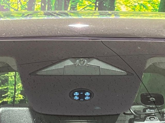 �y�z���_�Z���V���O�z���s���ɑO���̎ԗ�����F�����A�Փ˂������Ȏ��͌x��ƃu���[�L�ŏՓˉ���Ɣ�Q�y�����A�V�X�g�B�����S�Ƀh���C�u�����y���݂��������܂��B