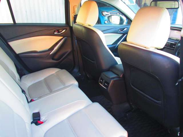 �{�������������肪�Ƃ��������܂��B������̎ԗ��f�ڒ��݌ɂ���!!�����X�̍ۂ͂��A�����肢�v���܂��B