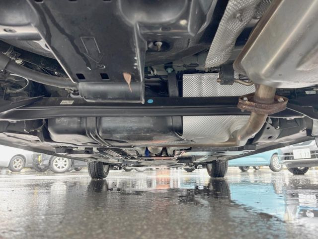 ����肪���ꂢ�Ȃ����ɁA�h�K���H�̎{�H���I�X�X���B�~��n��͂������A���ݕ��ɂ��Z���̕���A��Ń}�����E�E�B���^�[�X�|�[�c���������ɑ�ύD�]���������Ă���܂��B