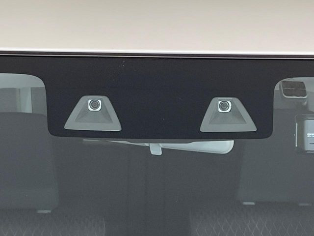 �y�X�Y�L �Z�[�t�e�B�T�|�[�g�z���s���ɑO���̎ԗ�����F�����A�Փ˂������Ȏ��͌x��ƃu���[�L�ŏՓˉ���Ɣ�Q�y�����A�V�X�g�B�����S�Ƀh���C�u�����y���݂��������܂��B