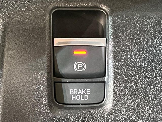 �y�d���p�[�L���O�u���[�L�z�p�[�L���O�u���[�L�͕֗��ȓd����!�{�^����ő���ł��A�A�N�Z���𓥂߂Ύ����ŉ�������܂��􃌃o�[��y�_���������̂ŉ^�]�ȉ����������肵�܂��ˁ�