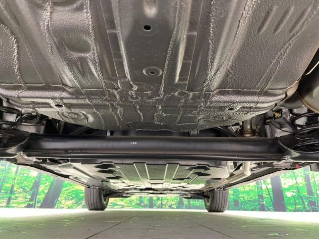 下回りがきれいなうちに、防錆加工の施工がオススメ。降雪地域はもちろん、沿岸部にお住いの方や、趣味でマリン・ウィンタースポーツをされる方にご好評いただいております。