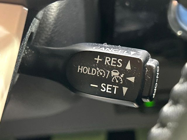 �y���[�_�[�N���[�Y�R���g���[���z�������H�ł̒��������s���y��!!�����ő��x��ۂN���[�Y�R���g���[�����A�Փˌy���V�X�e���ƘA�g���A�O���̎ԗ������m���ĎԊԂ�ۂ悤�ɑ��x���߂��Ă���܂�!!