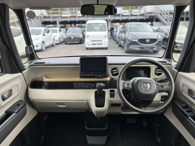 N-BOXベースグレード