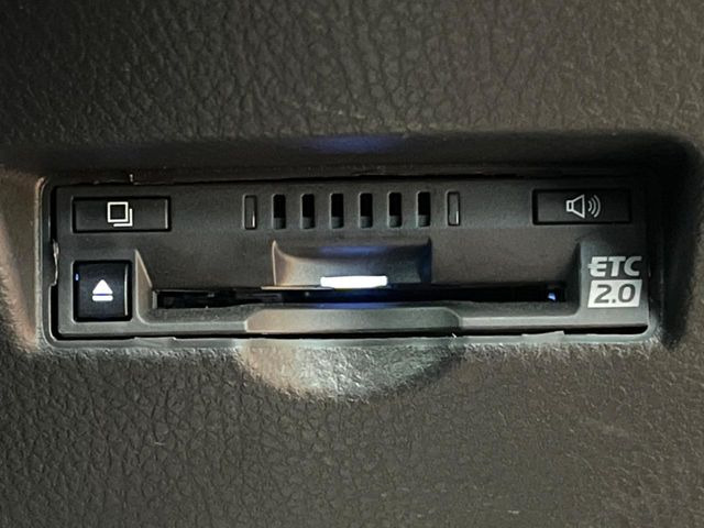 【ETC】高速道路の料金所をストレスなく通過!話題のスポットやサービスエリアに多い「スマートIC」利用時は必須のアイテムです。当店でセットアップを実施、ご納車当日からすぐにご利用いただけます!