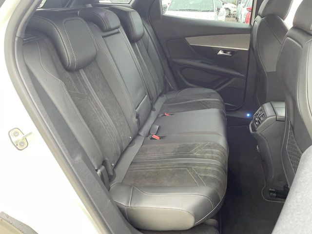 ���㕔���Ȃ��C�ɂȂ�悤�ȃL�Y�E�����ւ��蓙�A�傫�ȃ_���[�W�͂Ȃ��A�ǍD�ȏ�Ԃł��B