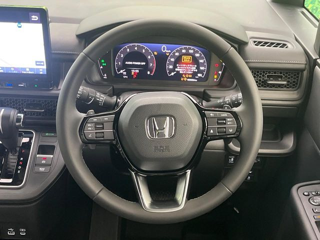 �y�����v�����X�e�A�����O�z�㎿�Ȋv���g�p���邱�ƂŁA��ɂ����������݂ƂĂ��^�]���₷���n���h���ł���