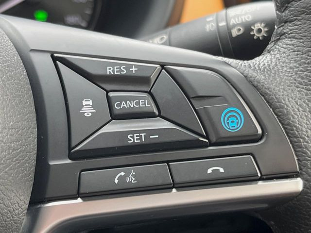 �y�v���p�C���b�g�z�������H�ł̒��������s���y��!!�a�؎��Ə��񑖍s�̃V�[���ŁA�A�N�Z���E�u���[�L�E�X�e�A�����O�������Ő��䂵�A�������^�]�̕��S���y�����Ă���܂���