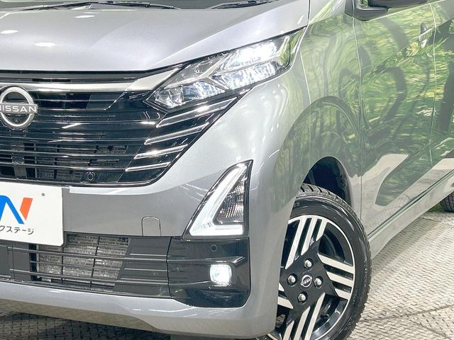 �yLED�w�b�h���C�g�z���V����ԑ��s�����ǍD�Ȏ��E���m�ۂ����S���ĉ^�]�ł��鍂�P�xLED�w�b�h���C�g�𑕔�!�_�����x�������A����d�͂��}�����Ă��܂��B