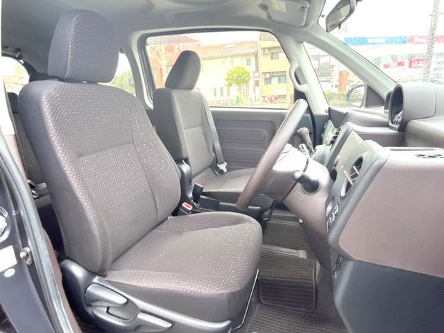 �^�]�ȃV�[�g���͎g�p�������Ȃ��A�ǍD�ȏ�ԂƂȂ��Ă��܂��B�O�I�[�i�[�l�����J�Ɏg���Ă������Ƃ��悭�킩��܂��ˁB