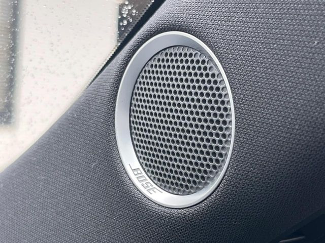 �yBOSE�T�E���h�V�X�e���z���x�ȃ`���[�j���O�\�͂����ڂ���Ă���A�������ȉ��y�����y���݂��������܂���