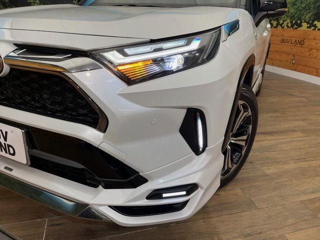 �yLED�w�b�h���C�g�z���V����ԑ��s�����ǍD�Ȏ��E���m�ۂ����S���ĉ^�]�ł��鍂�P�xLED�w�b�h���C�g�𑕔�!�_�����x�������A����d�͂��}�����Ă��܂��B