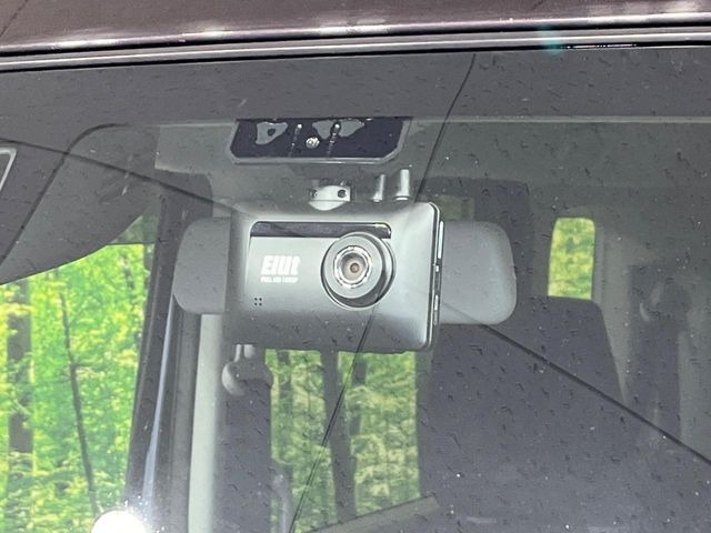 �y�h���C�u���R�[�_�[�z�h���C�u���R�[�_�[����!���s���͂������A������^�]�⎖�̂ɑ��������ہA�f���ŋL�^���A����̃��X�N�ɔ����܂��B���L�^�pSD�J�[�h�͂��q�l�����g�ł��������������K�v������܂��B