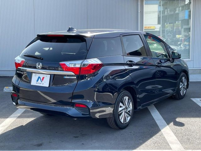 ☆全国のネクステージからお取り寄せが可能※!遠方の店舗に展示してあるクルマが気になる場合も、最寄りの店舗でご覧いただくことが可能です!是非私たちに要望をお聞かせください!※別途費用