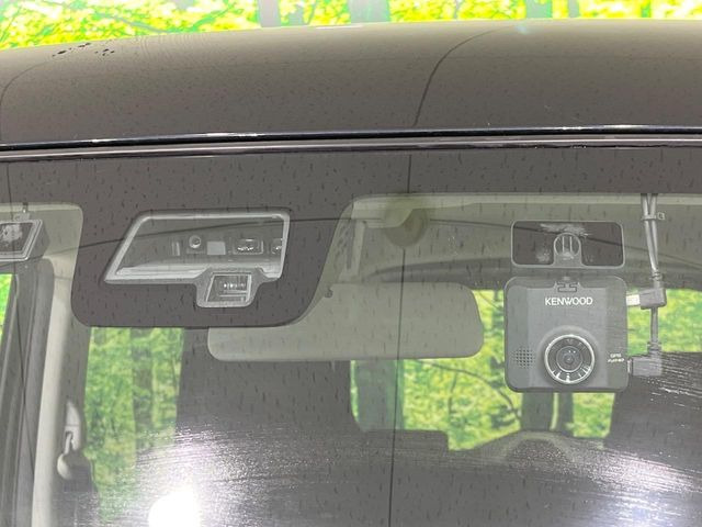 �y�X�Y�L �Z�[�t�e�B�T�|�[�g�z���s���ɑO���̎ԗ�����F�����A�Փ˂������Ȏ��͌x��ƃu���[�L�ŏՓˉ���Ɣ�Q�y�����A�V�X�g�B�����S�Ƀh���C�u�����y���݂��������܂��B