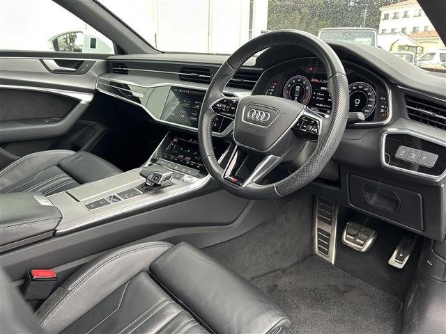 A7スポーツバック45 TFSI クワトロ Sラインパッケージ 4WD