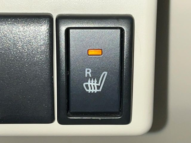 �y�V�[�g�q�[�^�[�z�������ɏd�󂷂�V�[�g�q�[�^�[!�G�A�R����葁�����܂��Ă����̂Ŋ�����̐l�����S�ł��ˁ�G�A�R���̉����͊������邩����A�Ƃ������ɂ����������߂ł��B