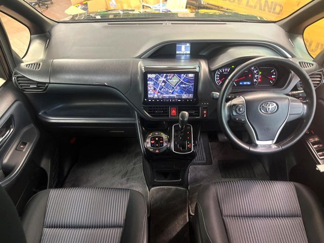 ヴォクシー2.0 ZS 煌II