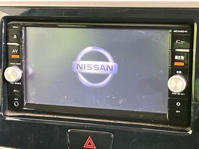 �y�����i�r�z�l�C�̏����i�r�𑕔����Ă���܂��B�i�r�̎g���₷���͂������A�I�[�f�B�I�@�\���[��!�L�����v�◷�s�͂������A�ʋ΂┃�����ȂǕ��i�̃h���C�u���y�����Ȃ�͂���