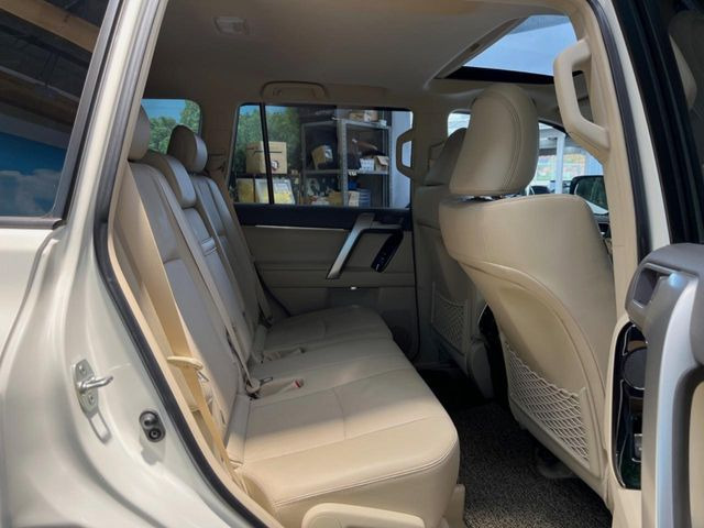 �L�X�Ƃ���2��ڃV�[�g�͋��Z���������A���S�n�����K!�F�B��Ƒ��Ƃ̂��o�����ɂ҂�����ł��B�x�r�[�V�[�g��`���C���h�V�[�g�g�p�������K�ɂ��߂�������������\���ȋ�Ԃ��m�ۂ��Ă��܂��B