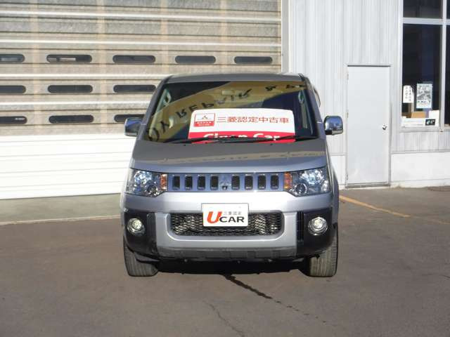 デリカD:52.2 D プレミアム 4WD