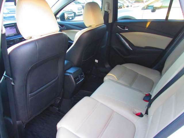 �{�������������肪�Ƃ��������܂��B������̎ԗ��f�ڒ��݌ɂ���!!�����X�̍ۂ͂��A�����肢�v���܂��B