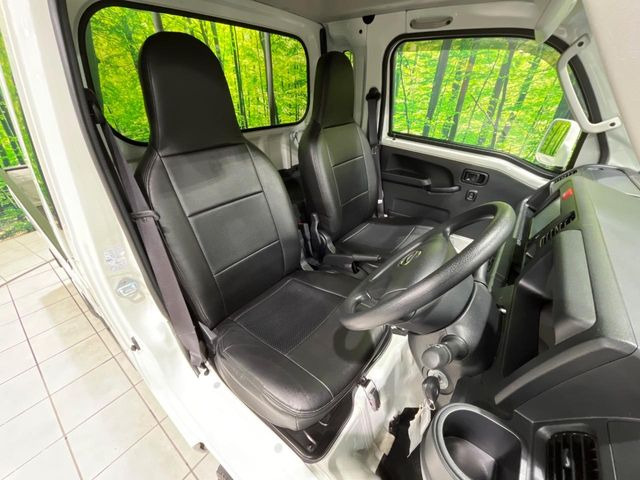 �^�]�ȃV�[�g���͎g�p�������Ȃ��A�ǍD�ȏ�ԂƂȂ��Ă��܂��B���J�Ɏg���Ă������Ƃ��悭�킩��܂��ˁB