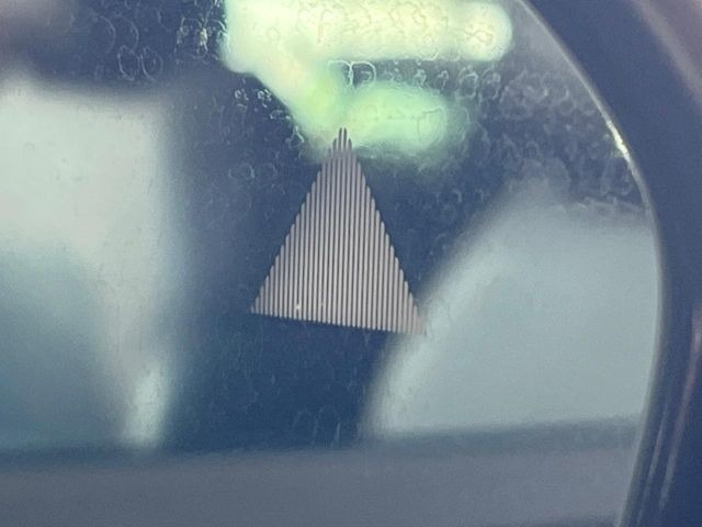 �y������p���m�z���s���A�h�A�~���[�̎��p�ɂȂ�₷���ӏ��Ɍ㑱�Ԃ��ڋ߂���ƃT�C�h�~���[�t�߂Ɍx����\���A�h���C�o�[�ɒ��ӊ��N�����Ă���܂��B