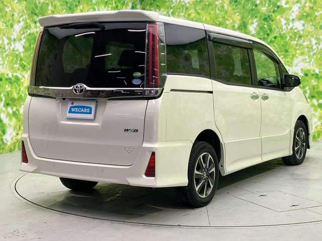 ノア2.0 Si W×B II 4WD