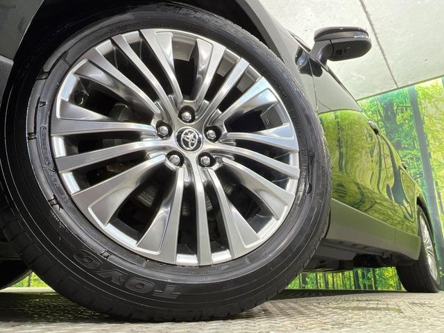 �y����19�C���`�A���~�z�C�[���z�O�ςɃ}�b�`���������A���~�z�C�[���𑕒����Ă���܂��B�e��ЊO�A���~�z�C�[����A�X�^�b�h���X�^�C�����戵�����Ă���܂��B���񂲑��k����������