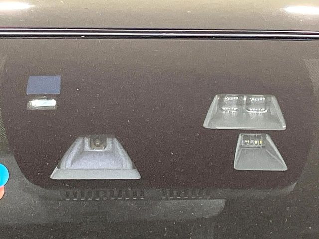 �yi-ACTIVESENSE�z���s���ɑO���̎ԗ�����F�����A�Փ˂������Ȏ��͌x��ƃu���[�L�ŏՓˉ���Ɣ�Q�y�����A�V�X�g�B�����S�Ƀh���C�u�����y���݂��������܂��B