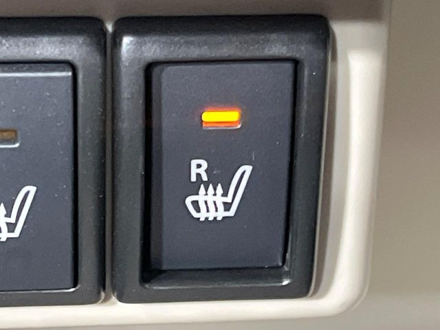 �y�V�[�g�q�[�^�[�z�������ɏd�󂷂�V�[�g�q�[�^�[!�G�A�R����葁�����܂��Ă����̂Ŋ�����̐l�����S�ł��ˁ�G�A�R���̉����͊������邩����A�Ƃ������ɂ����������߂ł��B