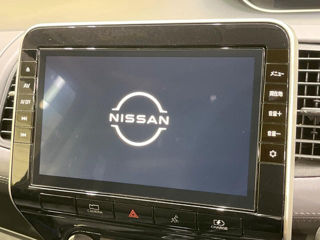 �y����10�^�i�r�z�l�C�̏����i�r�𑕔����Ă���܂��B�i�r�̎g���₷���͂������A�I�[�f�B�I�@�\���[��!�L�����v�◷�s�͂������A�ʋ΂┃�����ȂǕ��i�̃h���C�u���y�����Ȃ�͂���