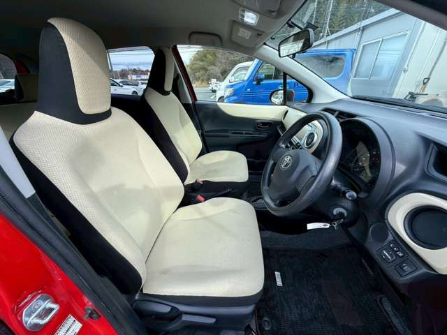 �C�ɂȂ邨�Ԃ�����܂�����E�̓d�b�ԍ����璼�ڂ��X�ɂ��₢���킹���������B�x�����@����ԗ����A��Ԃ܂łȂ�ł������������Ē����܂��B�X�^�b�t�ꓯ���A�����҂����Ă���܂��B