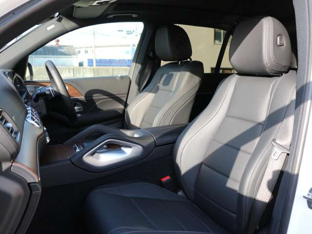 GLE450d 4マチック スポーツ コア (ISG)  4WD