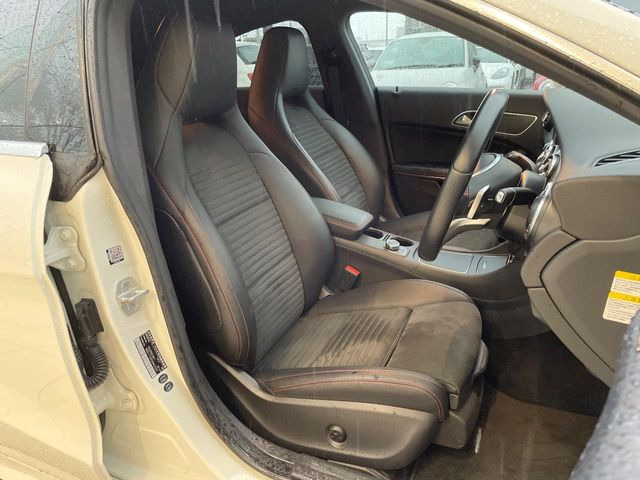 ���V�[�g�̎g�p��:�j��E�ւ�������Ȃ��A�����̒ʂ肫�ꂢ�ȏ�Ԃ��ێ����Ă���܂��B�܂��A�����N���[�j���O�E�R�[�e�B���O�����p�����������܂��B