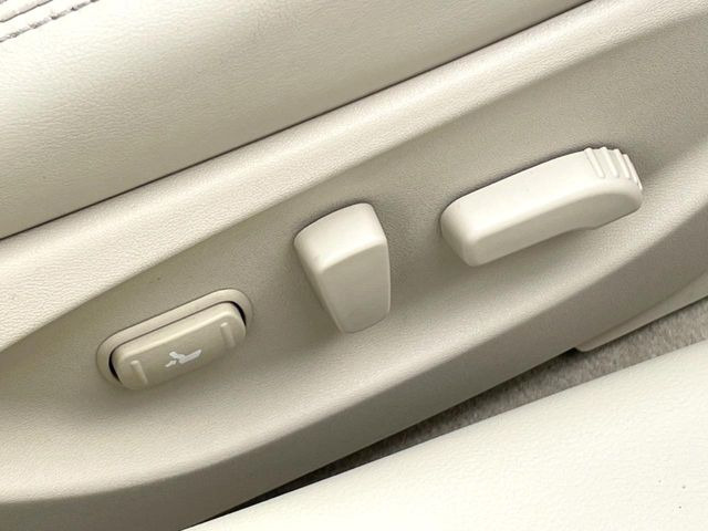 �y�p���[�V�[�g�z�X�C�b�`��ŊȒP�ɃV�[�g�̔��������\!�d��������͂�����܂���!�����ɍœK�ȃV�[�g�|�W�V�����ɃZ�b�g���āA���K�ȃh���C�u�����y���݂��������B