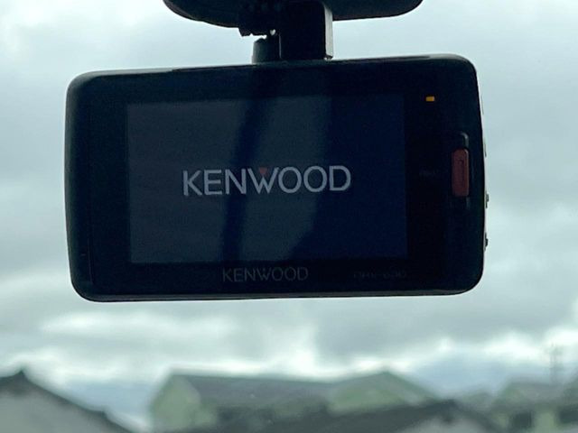 �y�h���C�u���R�[�_�[�z�h���C�u���R�[�_�[����!���s���͂������A������^�]�⎖�̂ɑ��������ہA�f���ŋL�^���A����̃��X�N�ɔ����܂��B���L�^�pSD�J�[�h�͂��q�l�����g�ł��������������K�v������܂��B