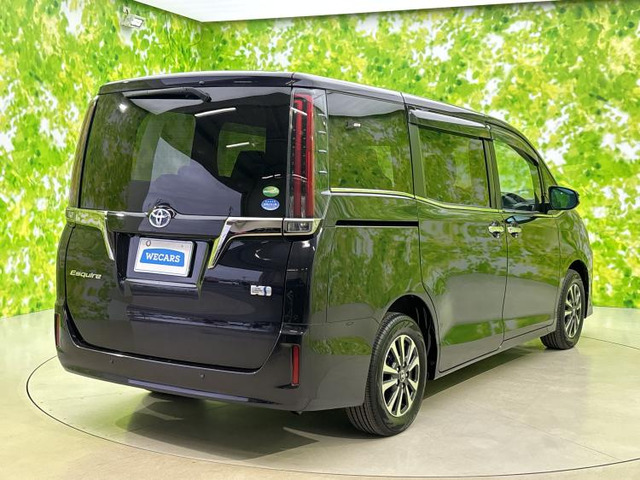 エスクァイアハイブリッド1.8 Gi プレミアムパッケージ ブラックテイラード