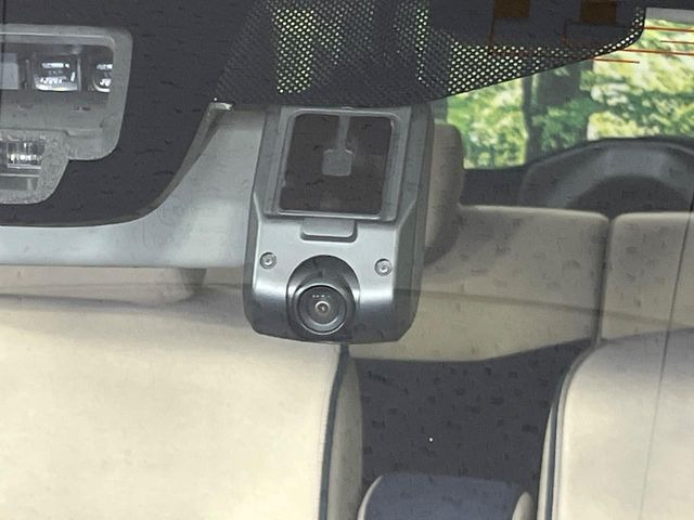 �y�h���C�u���R�[�_�[�z�h���C�u���R�[�_�[����!���s���͂������A������^�]�⎖�̂ɑ��������ہA�f���ŋL�^���A����̃��X�N�ɔ����܂��B���L�^�pSD�J�[�h�͂��q�l�����g�ł��������������K�v������܂��B